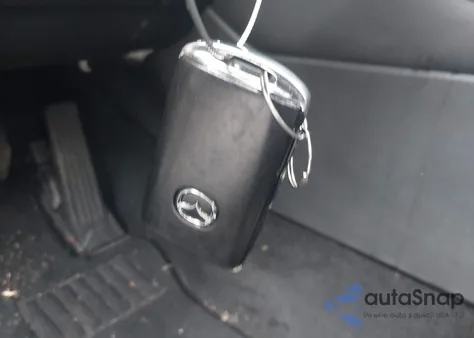 2021 Mazda Mazda3 2.5 S z USA, uszkodzony, nr VIN JM1BPAAL3M1313269